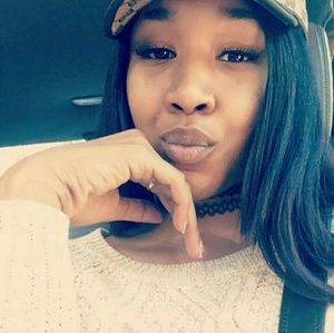 Meet your Posher, Racheal